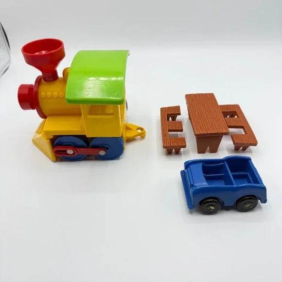 MacMagnet Family Car 1975 Ideal Think & Learn Live In Train Vintage - Picture 5 of 16